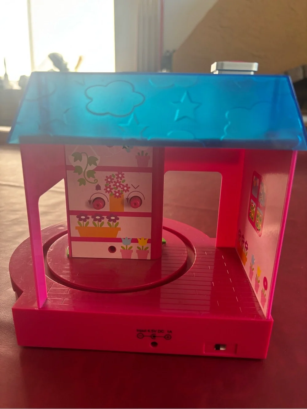 Hello Kitty compact hello